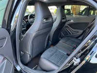 USED 2018 68 MERCEDES-BENZ GLA-CLASS 2.0 GLA 250 4MATIC AMG LINE PREMIUM PLUS 5d 208 BHP Night Pack