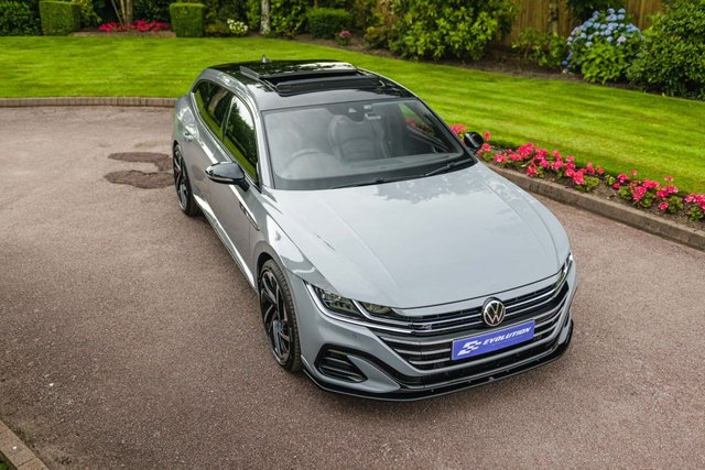 View our VOLKSWAGEN ARTEON