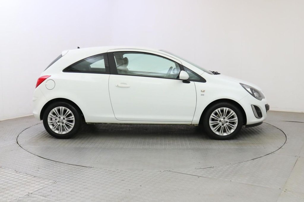 USED 2015 15 VAUXHALL CORSA 1.2 SE 3d  