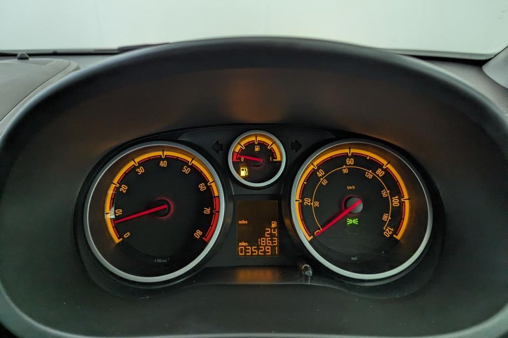 USED 2015 15 VAUXHALL CORSA 1.2 SE 3d  