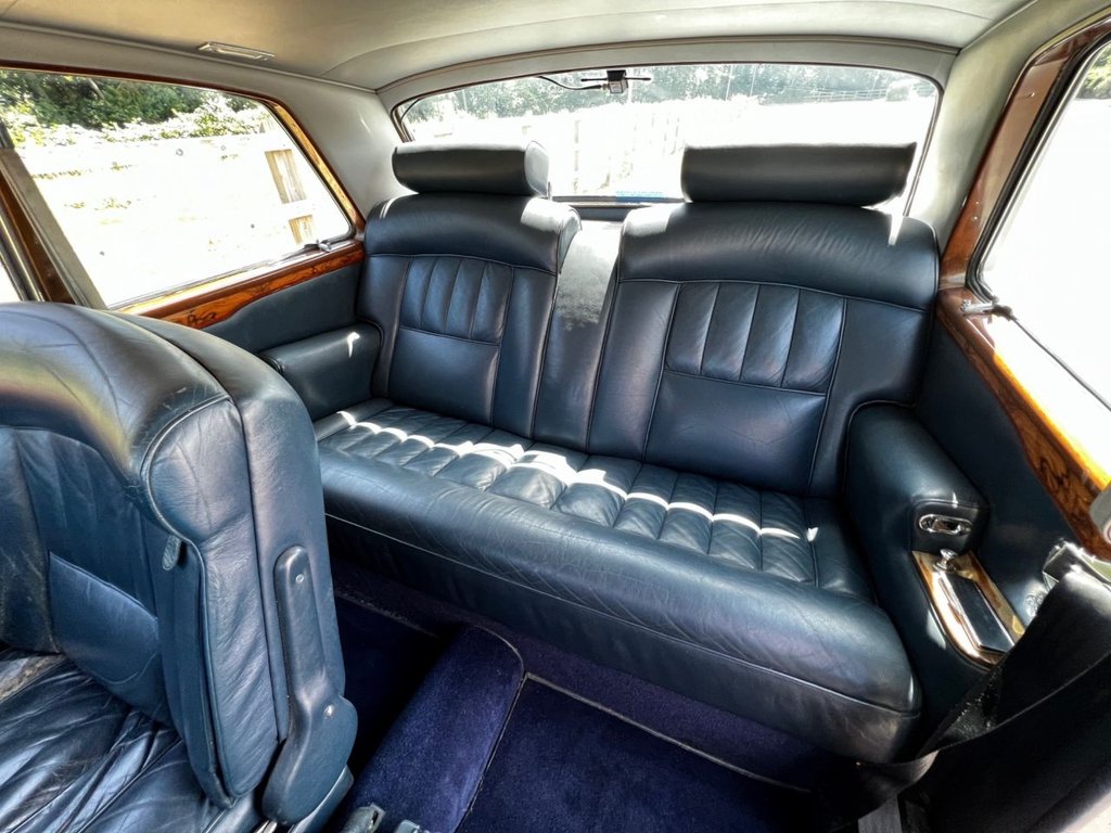 USED 1975 ROLLS-ROYCE CORNICHE Fixed Head Coupe // 6750cc // px swap 
