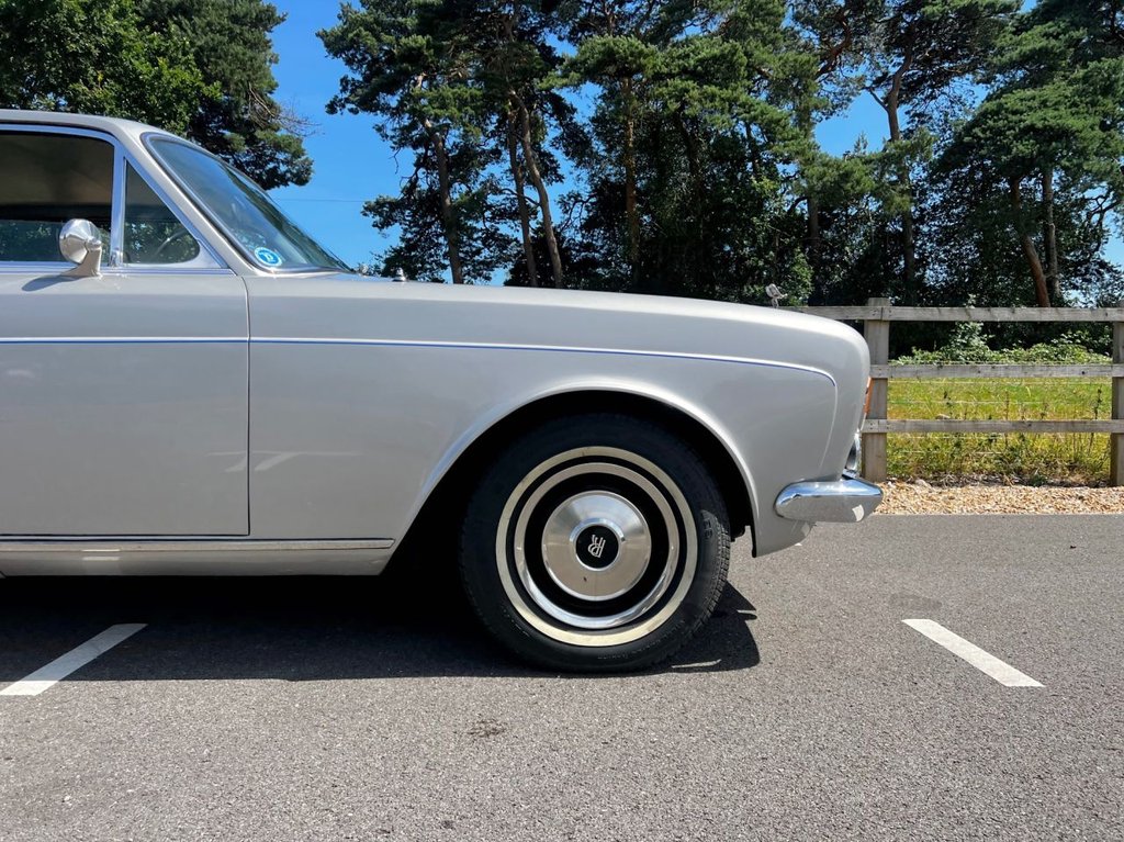 USED 1975 ROLLS-ROYCE CORNICHE Fixed Head Coupe // 6750cc // px swap 