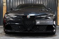 USED 2022 22 ALFA ROMEO GIULIA 2.9 V6 BITURBO QUADRIFOGLIO 4d 503 BHP 1 OWNER STUNNING CAR, SERVICE PACK AND EXTENDED WARRANTY, VULCANO METALLIC BLACK, REV CAMERA, CARBON EXT PACK, CRUISE CONTROL, GREAT FINANCE DEALS, GENEROUS PART EXCHANGE.