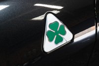 USED 2022 22 ALFA ROMEO GIULIA 2.9 V6 BITURBO QUADRIFOGLIO 4d 503 BHP 1 OWNER STUNNING CAR, SERVICE PACK AND EXTENDED WARRANTY, VULCANO METALLIC BLACK, REV CAMERA, CARBON EXT PACK, CRUISE CONTROL, GREAT FINANCE DEALS, GENEROUS PART EXCHANGE.