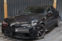 USED 2022 22 ALFA ROMEO GIULIA 2.9 V6 BITURBO QUADRIFOGLIO 4d 503 BHP 1 OWNER STUNNING CAR, SERVICE PACK AND EXTENDED WARRANTY, VULCANO METALLIC BLACK, REV CAMERA, CARBON EXT PACK, CRUISE CONTROL, GREAT FINANCE DEALS, GENEROUS PART EXCHANGE.