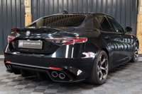 USED 2022 22 ALFA ROMEO GIULIA 2.9 V6 BITURBO QUADRIFOGLIO 4d 503 BHP 1 OWNER STUNNING CAR, SERVICE PACK AND EXTENDED WARRANTY, VULCANO METALLIC BLACK, REV CAMERA, CARBON EXT PACK, CRUISE CONTROL, GREAT FINANCE DEALS, GENEROUS PART EXCHANGE.