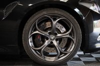 USED 2022 22 ALFA ROMEO GIULIA 2.9 V6 BITURBO QUADRIFOGLIO 4d 503 BHP 1 OWNER STUNNING CAR, SERVICE PACK AND EXTENDED WARRANTY, VULCANO METALLIC BLACK, REV CAMERA, CARBON EXT PACK, CRUISE CONTROL, GREAT FINANCE DEALS, GENEROUS PART EXCHANGE.
