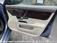 USED 2013 13 JAGUAR XJ 3.0 D V6 PORTFOLIO 4d 275 BHP UK DELIVERY FLAT FEE &pound;175 (SUBJECT TO DEAL)*OVER 100 IMAGES ON OUR WEBSITE*BESPOKE FINANCE ARRANGED*PART EXCHANGE WELCOME*ALL VEHICLES HPI CLEAR