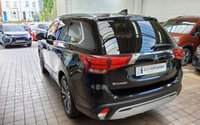 USED 2020 20 MITSUBISHI OUTLANDER 2.0 EXCEED 5d 148 BHP 7 SEATS SAT NAV LEATHER CAMERA 1 OWNER MITSUBISHI WARRANTY TILL MARCH 2025