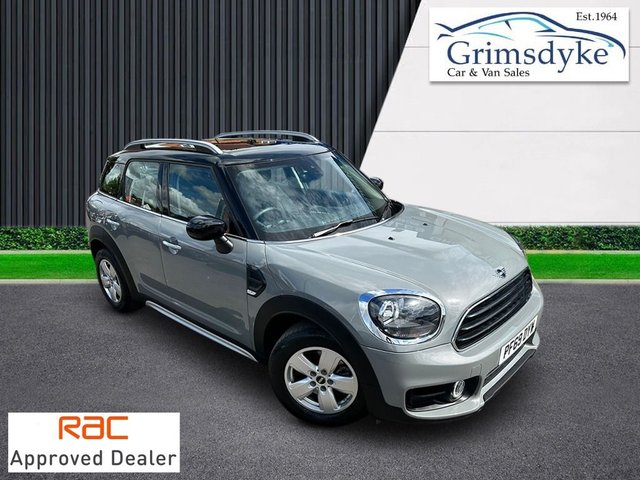 2019 69 MINI Countryman 1.5 COOPER CLASSIC 5d 134 BHP