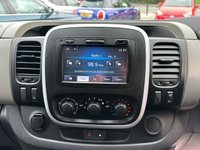 USED 2015 15 RENAULT TRAFIC 1.6 SL27 SPORT DCI S/R P/V 115 BHP 