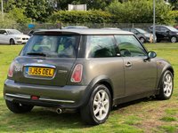 USED 2005 55 MINI HATCH COOPER 1.6 COOPER PARK LANE 3d 114 BHP 