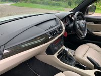 USED 2011 11 BMW X1 2.0 XDRIVE20D SE 5d 174 BHP STUNNING AND HIGH SPEC BMW X1 X-DRIVE SUV 5DR - 2.0 DIESEL - AUTOMATIC - 1 FORMER KEEPER - COMPREHENSIVE SERVICE HISTORY - TWIN ELEC GLASS ROOF - FULL STONE LEATHER