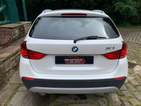 USED 2011 11 BMW X1 2.0 XDRIVE20D SE 5d 174 BHP STUNNING AND HIGH SPEC BMW X1 X-DRIVE SUV 5DR - 2.0 DIESEL - AUTOMATIC - 1 FORMER KEEPER - COMPREHENSIVE SERVICE HISTORY - TWIN ELEC GLASS ROOF - FULL STONE LEATHER