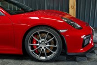 USED 2016 65 PORSCHE CAYMAN 3.8 GT4 2d 380 BHP RARE CARMINE RED, LEATHER DASH, 18 WAY HEATED SEATS, SPORTS CHRONO +
