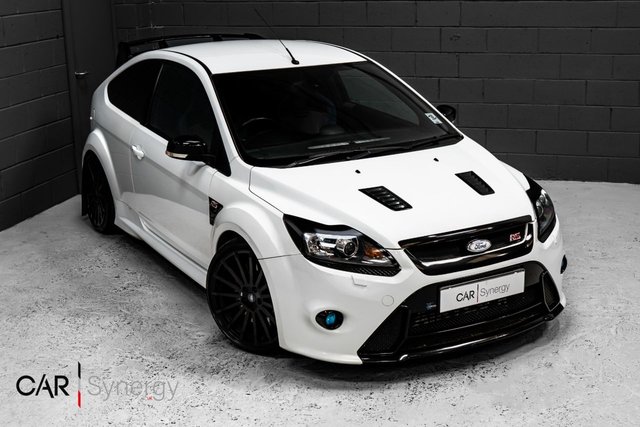 2009 59 Ford Focus 2.5 RS 3d 300 BHP