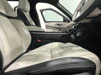 USED 2019 19 LAND ROVER RANGE ROVER VELAR 2.0 R-DYNAMIC HSE 5d 238 BHP Striking Silicon Silver Premium Metallic , Panoramic Glass Roof, Ebony / Ivory Full Leather, Heated Steering Wheel