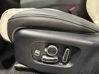 USED 2019 19 LAND ROVER RANGE ROVER VELAR 2.0 R-DYNAMIC HSE 5d 238 BHP Striking Silicon Silver Premium Metallic , Panoramic Glass Roof, Ebony / Ivory Full Leather, Heated Steering Wheel