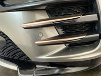 USED 2019 19 LAND ROVER RANGE ROVER VELAR 2.0 R-DYNAMIC HSE 5d 238 BHP Striking Silicon Silver Premium Metallic , Panoramic Glass Roof, Ebony / Ivory Full Leather, Heated Steering Wheel