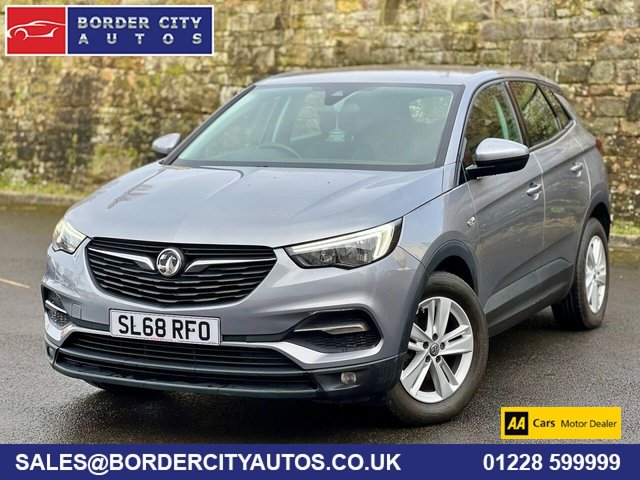 View our Vauxhall Grandland X 1.2 SE S/S 5d 129 BHP