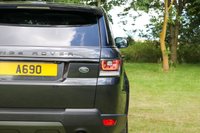 USED 2017 66 LAND ROVER RANGE ROVER SPORT 3.0 SDV6 (306) HSE Dynamic 5dr Automatic Euro 6 (Panoramic Sunroof, Black Stealth Pack, Meridian Sound System) !! NATIONWIDE DELIVERY AVAILABLE !!