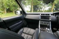 USED 2017 66 LAND ROVER RANGE ROVER SPORT 3.0 SDV6 (306) HSE Dynamic 5dr Automatic Euro 6 (Panoramic Sunroof, Black Stealth Pack, Meridian Sound System) !! NATIONWIDE DELIVERY AVAILABLE !!