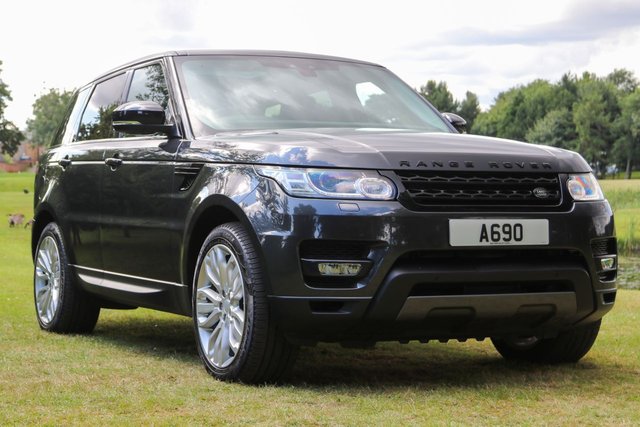 2017 66 Land Rover Range Rover Sport 3.0 SDV6 (306) HSE Dynamic 5dr Automatic Euro 6 (Panoramic Sunroof, Black Stealth Pack, Meridian Sound System)