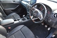 USED 2017 67 MERCEDES-BENZ B-CLASS 1.5 B 180 D AMG LINE 5d 107 BHP ULEZ Free | 2 Keys | Full Mercedes-Benz Service History | Apple CarPlay | 6 Speed Manual | MOT Valid (29/09/2024)