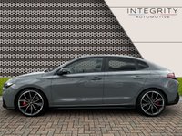 USED 2020 70 HYUNDAI I30 FASTBACK N SAT NAV - BLUETOOTH HANDSFREE - USB INPUT - WIRELESS CHARGING - DAB RADIO - CRUISE CONTROL