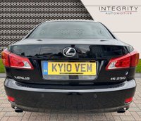 USED 2010 10 LEXUS IS 2.5 250 SE-L 4d 204 BHP SATELLITE NAVIGATION - BLUETOOTH - HEATED SEATS - 18" ALLOYS - FRONT AND REAR PARKING SENSORS - HEATED SEATS - ELECTRIC MEMORY SEATS - LEATHER SEATS - USB INTERFACE