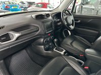 USED 2017 64 JEEP RENEGADE 2.0 M-JET LIMITED 5d 138 BHP U CONNECT NAVIGATION - USB INTERFACE - BLUETOOTH HANDSFREE - 18" ALLOY WHEELS - DAB RADIO - VISABILITY PACK - FRONT AND REAR PARK ASSIST - HEATED FRONT SEATS - DARK TINTED WINDOWS - FUNCTION PACK (KEYLESS ENTRY AND DRIVE - FOLDIING MIRRORS)