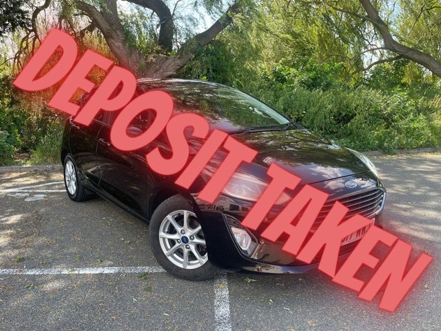 2017 17 FORD FIESTA 1.0 ZETEC 5d 99 BHP 4X FORD MAIN DEALER SERVICE RECORDS B&O Sound System Apple Carplay Low Running Cost SERVICE HISTORY WELL KEPT EXAMPLE DAB Radio