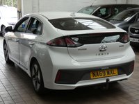 USED 2019 69 HYUNDAI IONIQ 1.6 FIRST EDITION MHEV 5d 140 BHP SAT NAV REAR CAMERA 1 OWNER HYUNDAI WARRANTY TILL NOV 2024