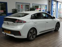USED 2019 69 HYUNDAI IONIQ 1.6 FIRST EDITION MHEV 5d 140 BHP SAT NAV REAR CAMERA 1 OWNER HYUNDAI WARRANTY TILL NOV 2024