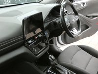 USED 2019 69 HYUNDAI IONIQ 1.6 FIRST EDITION MHEV 5d 140 BHP SAT NAV REAR CAMERA 1 OWNER HYUNDAI WARRANTY TILL NOV 2024