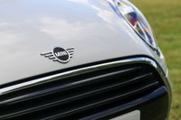 USED 2019 69 MINI HATCH COOPER 1.5 Cooper Classic II 3dr Automatic [Comfort Pack] Euro 6 (DAB Radio, Visual Boost, Heated Seats, Bluetooth, Air Con) !! NATIONWIDE DELIVERY AVAILABLE !!