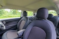 USED 2019 69 MINI HATCH COOPER 1.5 Cooper Classic II 3dr Automatic [Comfort Pack] Euro 6 (DAB Radio, Visual Boost, Heated Seats, Bluetooth, Air Con) !! NATIONWIDE DELIVERY AVAILABLE !!