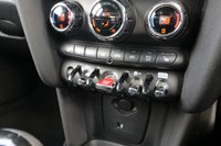 USED 2019 69 MINI HATCH COOPER 1.5 Cooper Classic II 3dr Automatic [Comfort Pack] Euro 6 (DAB Radio, Visual Boost, Heated Seats, Bluetooth, Air Con) !! NATIONWIDE DELIVERY AVAILABLE !!