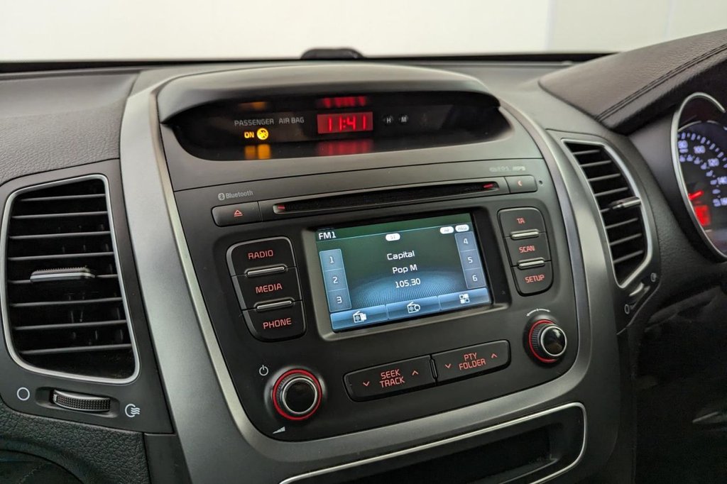 USED 2014 14 KIA SORENTO 2.2 CRDI KX-2 4x4 7 SEATER AUTO 5d 194 BHP 