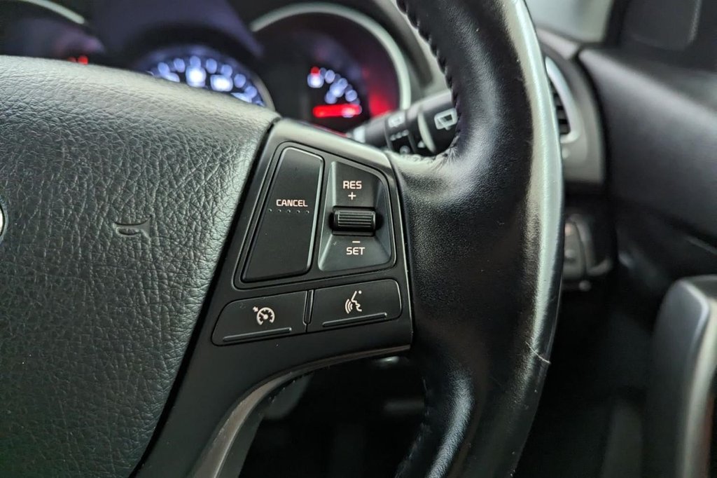 USED 2014 14 KIA SORENTO 2.2 CRDI KX-2 4x4 7 SEATER AUTO 5d 194 BHP 