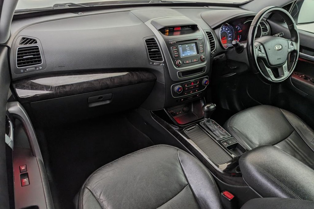 USED 2014 14 KIA SORENTO 2.2 CRDI KX-2 4x4 7 SEATER AUTO 5d 194 BHP 