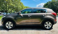 USED 2011 61 KIA SPORTAGE 1.7 CRDI 2 5d 114 BHP PANORAMIC SUNROOF AIR CONDITIONING
