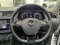 USED 2018 67 VOLKSWAGEN TIGUAN 2.0 TDI SEL SUV 5dr Diesel DSG Euro 6 (s/s) (150 ps) Pan Roof, Leather, &pound;8k Extras