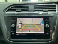 USED 2018 67 VOLKSWAGEN TIGUAN 2.0 TDI SEL SUV 5dr Diesel DSG Euro 6 (s/s) (150 ps) Pan Roof, Leather, &pound;8k Extras