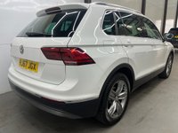 USED 2018 67 VOLKSWAGEN TIGUAN 2.0 TDI SEL SUV 5dr Diesel DSG Euro 6 (s/s) (150 ps) Pan Roof, Leather, &pound;8k Extras