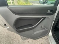 USED 2010 10 FORD FOCUS 1.6 STYLE 5d 100 BHP LOW MILEAGE