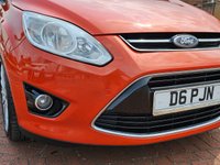 USED 2011 61 FORD C-MAX 2.0 TITANIUM TDCI 5d 138 BHP FORD C-MAX 2.0 TITANIUM TDCI 5d 138 BHP