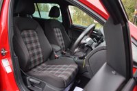 USED 2017 17 VOLKSWAGEN GOLF 2.0 GTI PERFORMANCE TSI DSG 5d 242 BHP FULL VW SERVICE HISTORY! 2 KEYS!