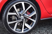 USED 2017 17 VOLKSWAGEN GOLF 2.0 GTI PERFORMANCE TSI DSG 5d 242 BHP FULL VW SERVICE HISTORY! 2 KEYS!