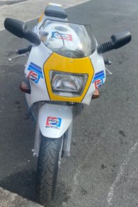 USED 1989 G SUZUKI RGV250 Pepsi VJ21A Sports Classic Exceptional condition, truly amazing.